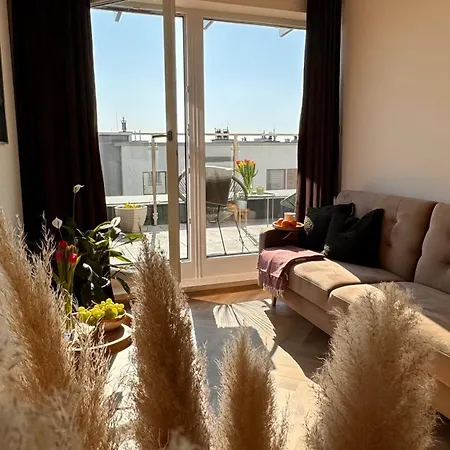 Appartamento Podniebny - 4 Sypialnie - Apartments, Osiedle Tuwima Park -